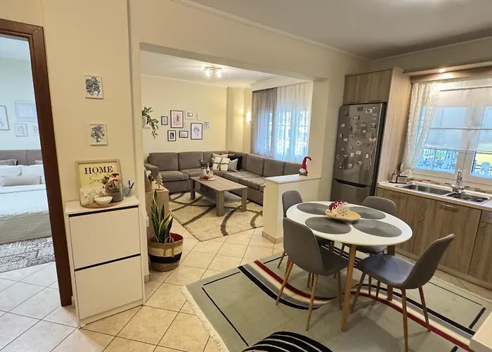 Cozy Near The Mill Of Elves 아파트 트리칼라