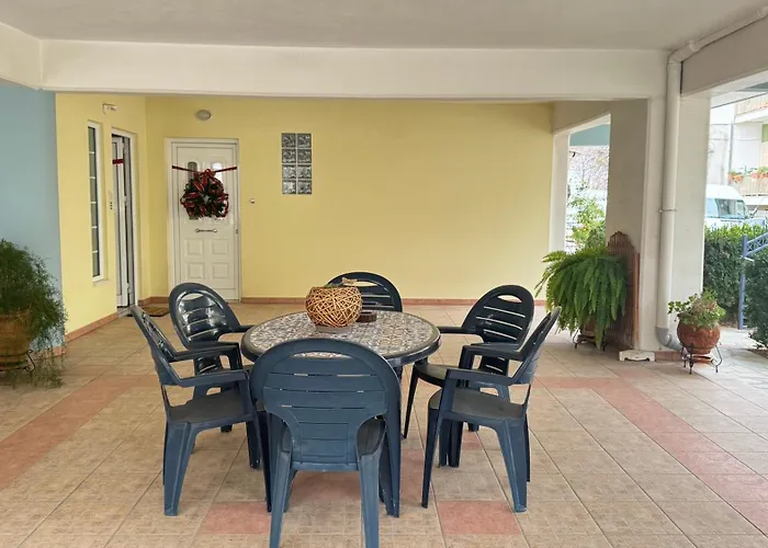 Cozy Near The Mill Of Elves 아파트 트리칼라